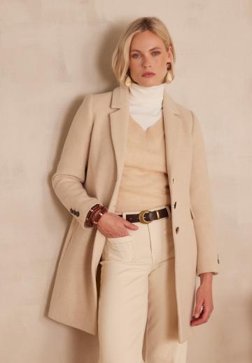 Короткое пальто