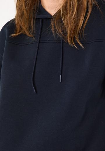 Пуловер с капюшоном