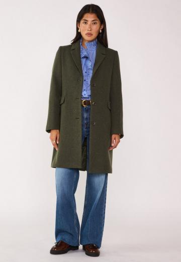 Короткое пальто