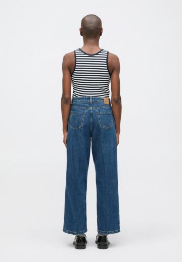 Джинсы бойфренда