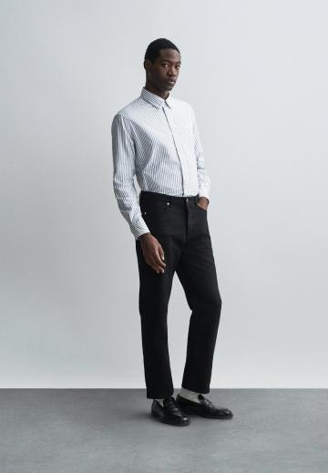 Прямые джинсы