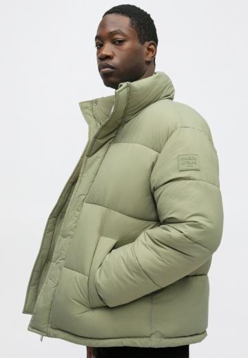 Зимняя куртка