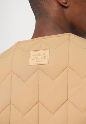 Короткая куртка