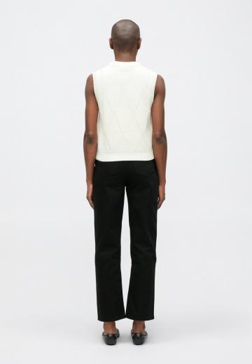 Пуловер без рукавов