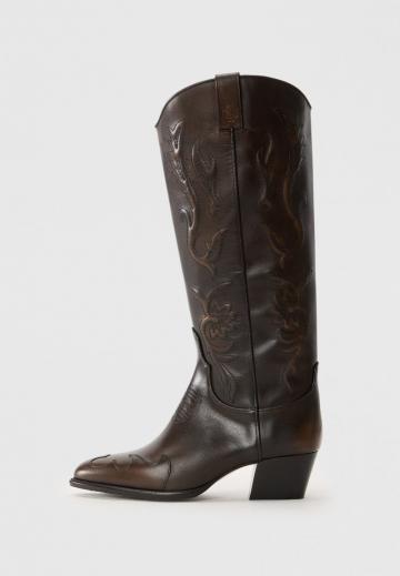 Ковбойские сапоги