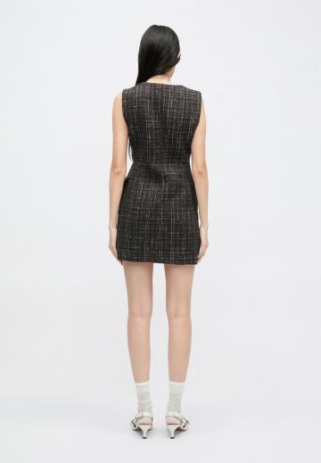 Короткое платье