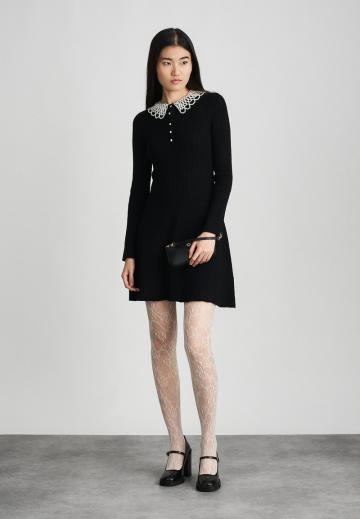 Вязаное платье