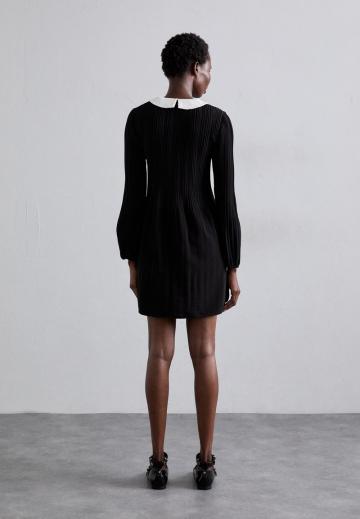 Короткое платье