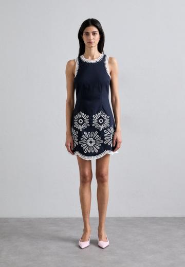 Пляжное платье