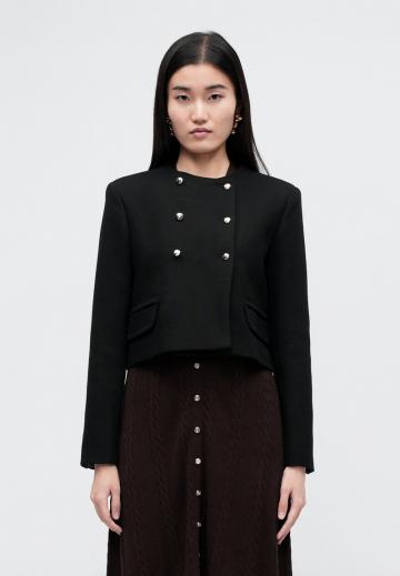 Короткое пальто