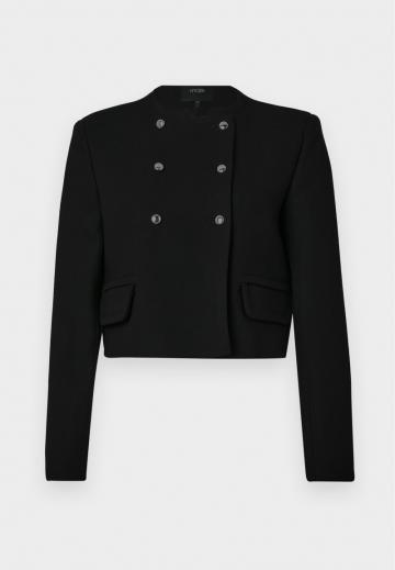 Короткое пальто