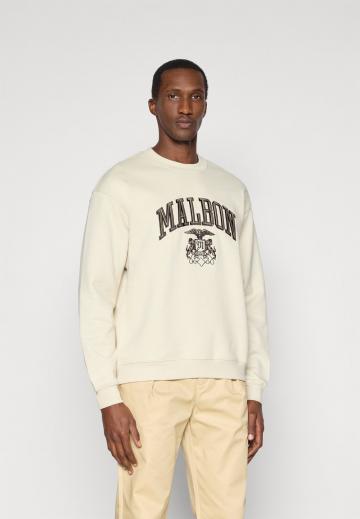 Спортивная кофта