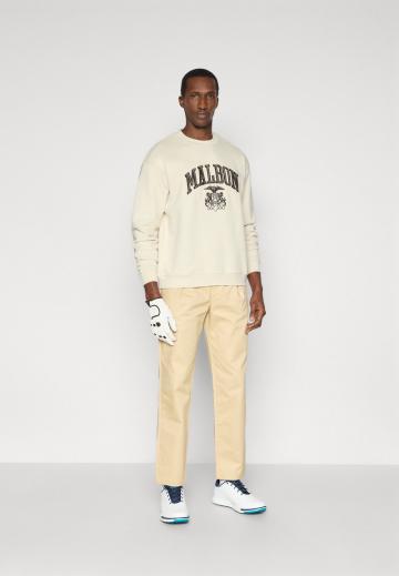 Спортивная кофта