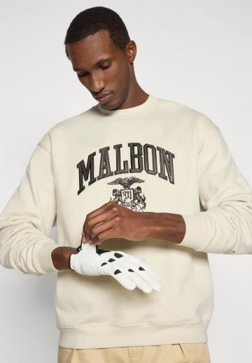 Спортивная кофта