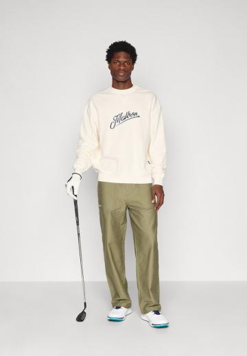 Спортивная кофта