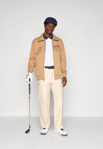 Спортивная кофта