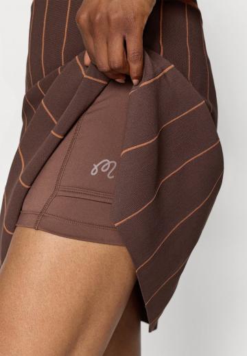 Спортивное платье