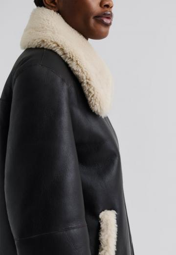 Кожаная куртка