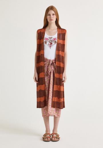 Жаккардовая вязаная кофта