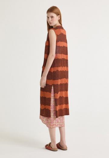 Жаккардовая вязаная кофта