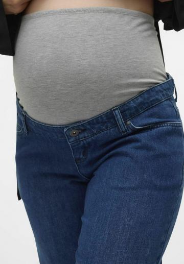 Свободные джинсы