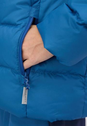 Спортивная куртка