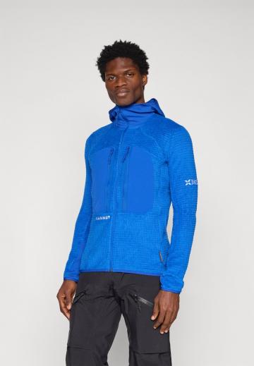 Флисовая куртка