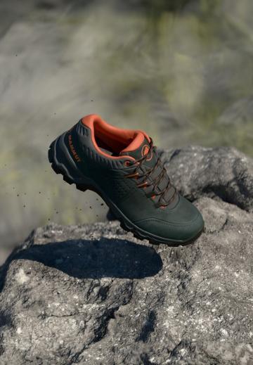 Походная обувь