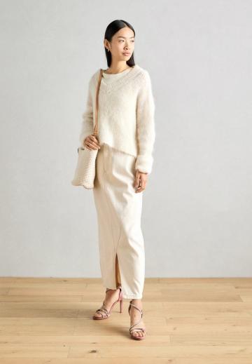 Туфли с ремешком