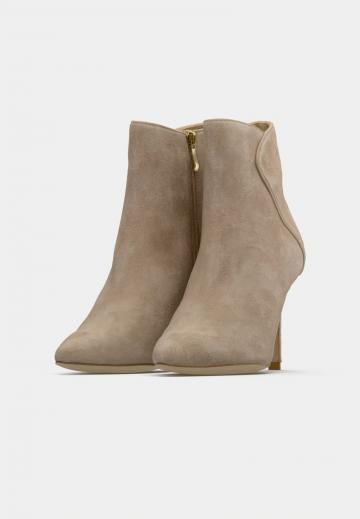 Полусапожки на высоком каблуке