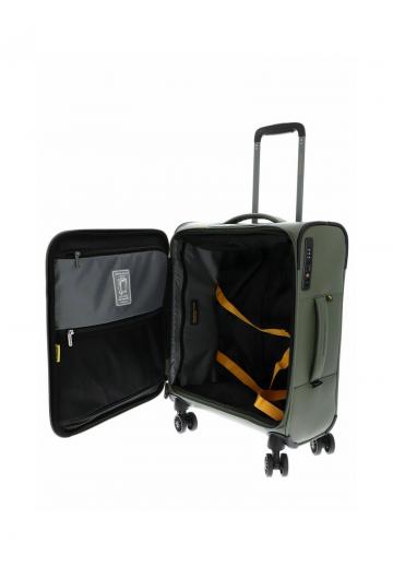 Чемодан на колесах