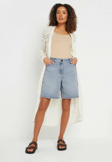 Джинсовые шорты