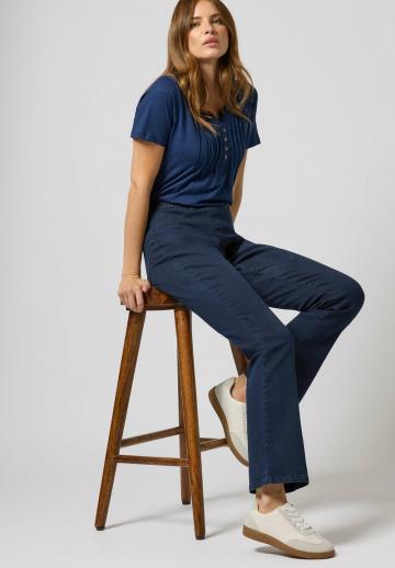 Клешеные брюки