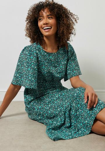 Летнее платье