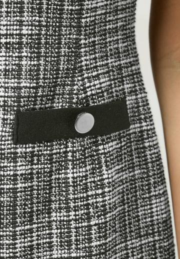 Вязаное платье