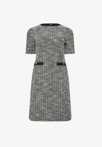 Вязаное платье