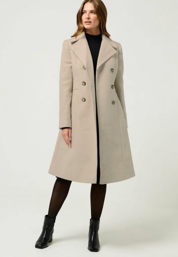 Шерстяное пальто