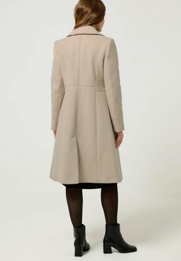 Шерстяное пальто