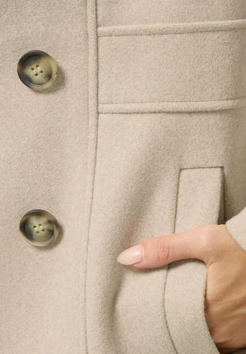 Шерстяное пальто