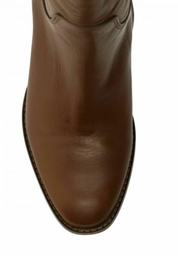 Высокие сапоги