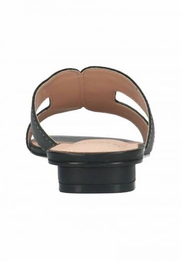 Гандбольные кроссовки