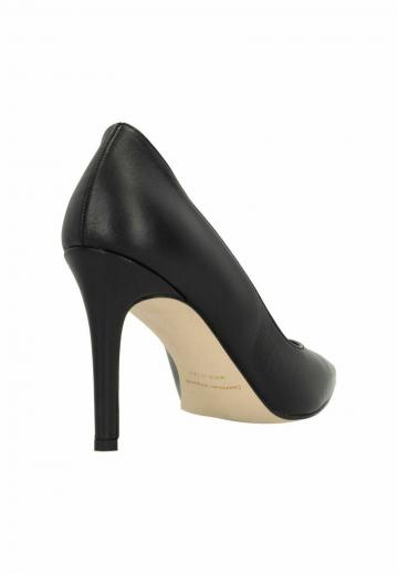 Туфли на высоком каблуке