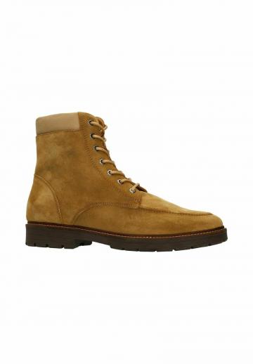 Ботинки на шнуровке