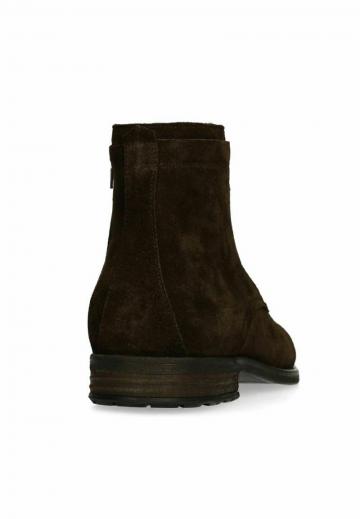 Ботинки на шнуровке