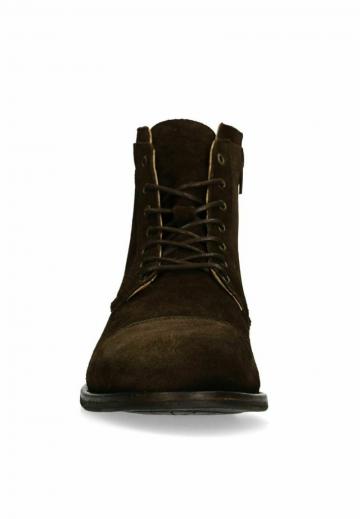 Ботинки на шнуровке