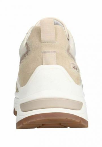 Гандбольные кроссовки