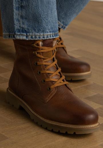 Зимние ботинки