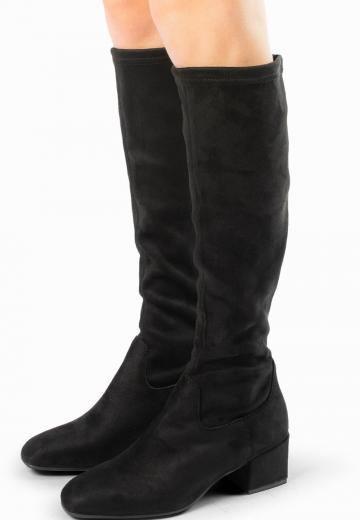 Высокие сапоги