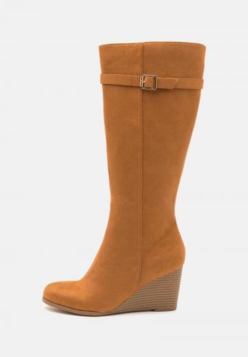 Гандбольные кроссовки