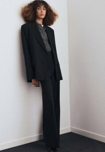 Короткое пальто